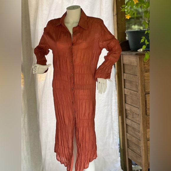 Lauren Vidal linen  dress. - Picture 7 of 8